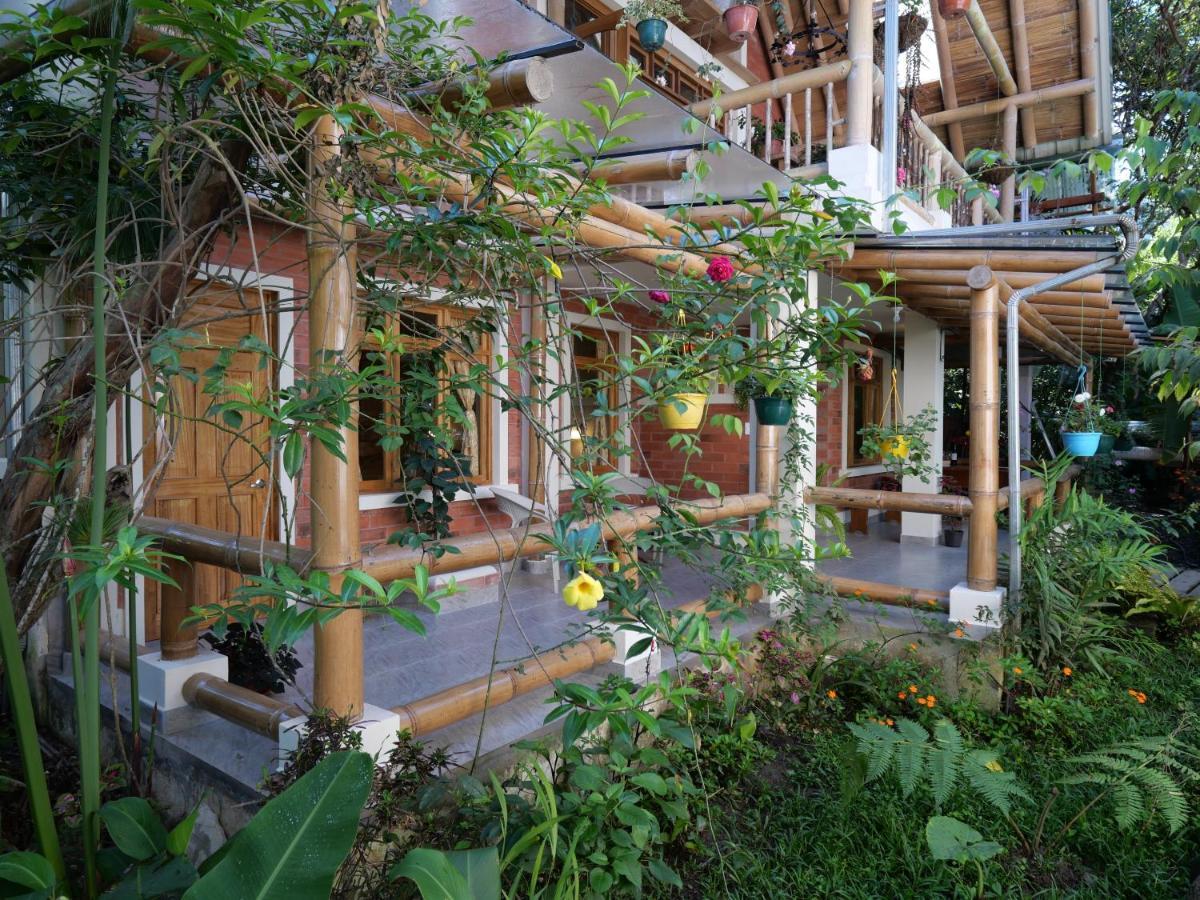 Casa Del Rio En Mindo Bed & Breakfast Ngoại thất bức ảnh