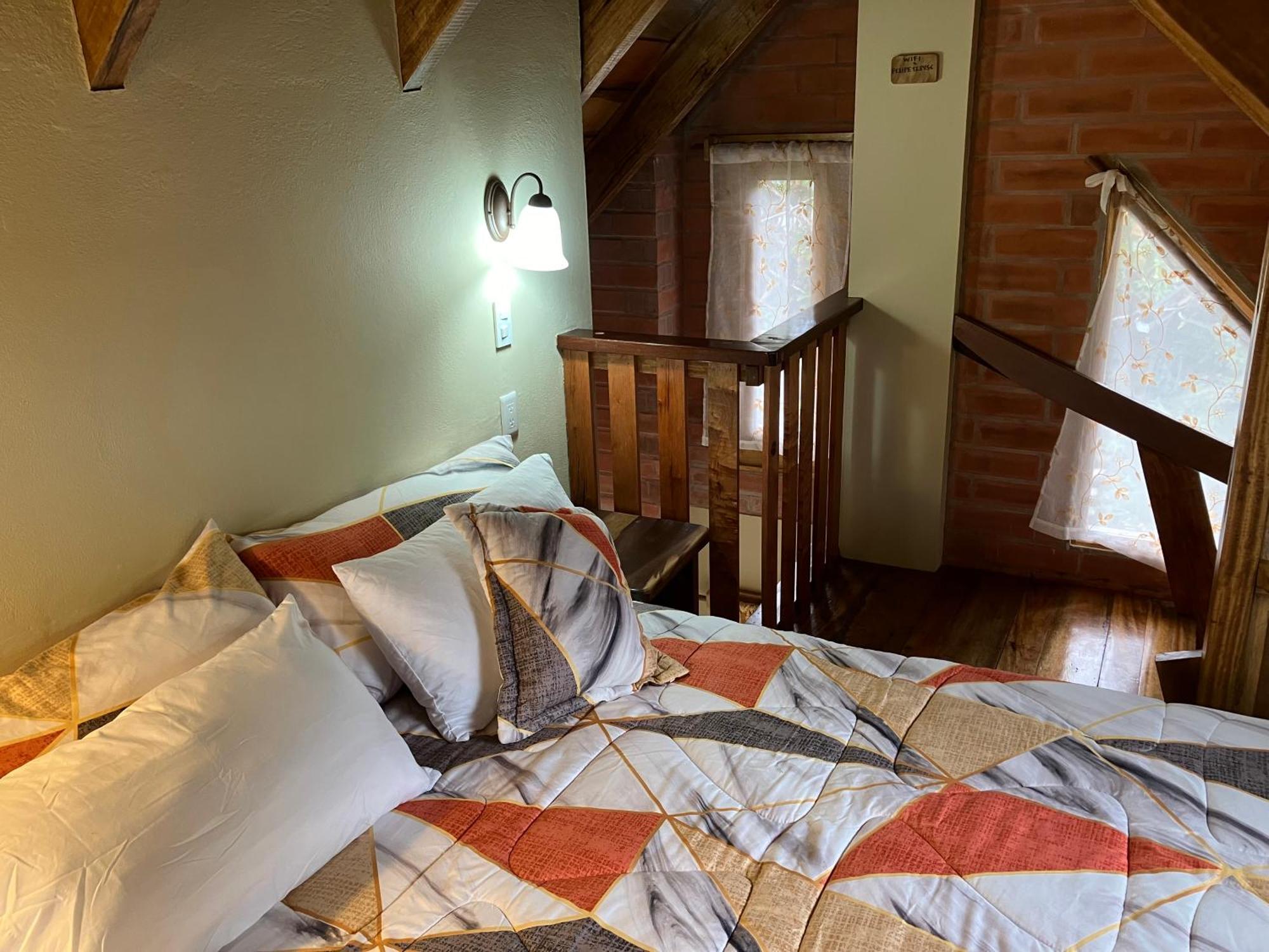 Casa Del Rio En Mindo Bed & Breakfast Ngoại thất bức ảnh