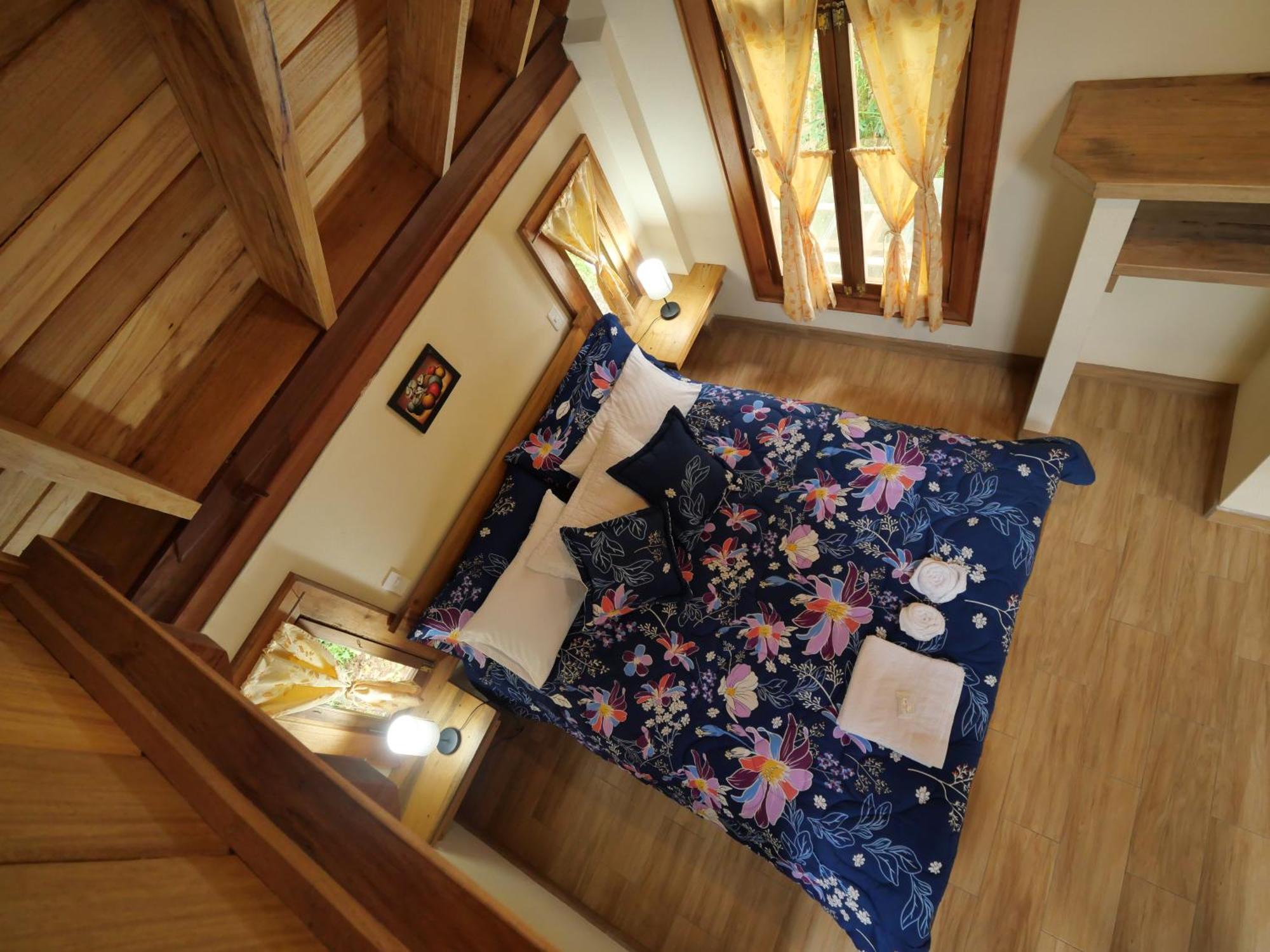 Casa Del Rio En Mindo Bed & Breakfast Ngoại thất bức ảnh