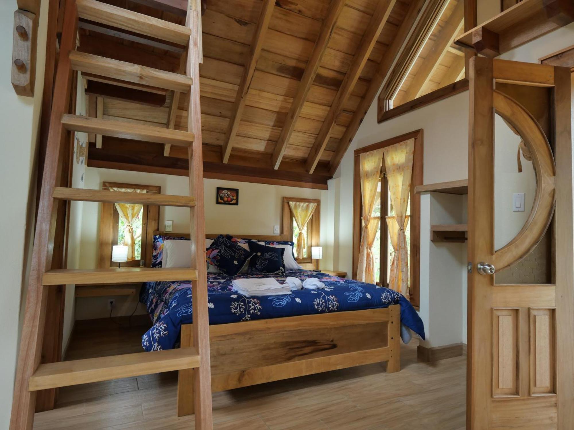 Casa Del Rio En Mindo Bed & Breakfast Ngoại thất bức ảnh